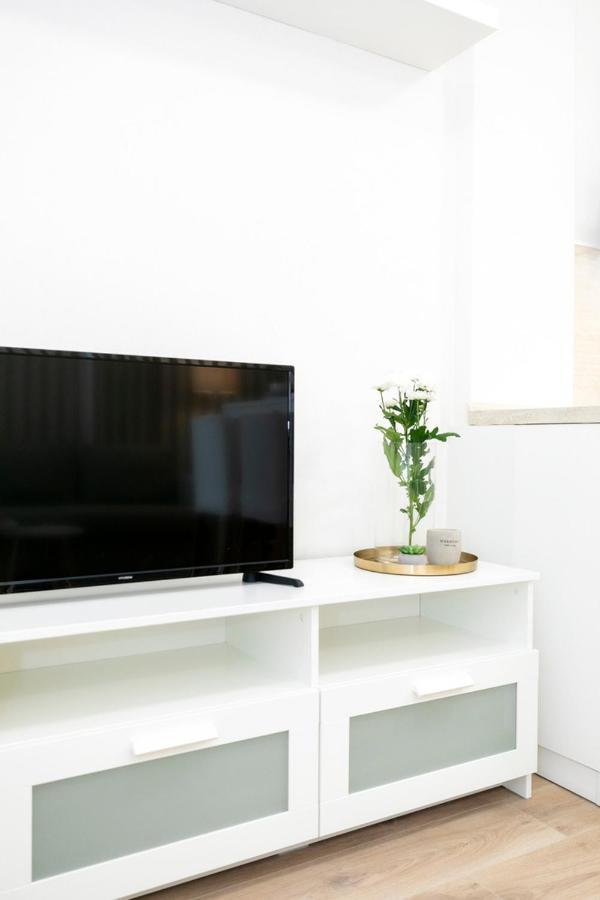 Alure Residences 2 & 24H Self Check-In, Parking In The Garage In The Apartment Building Included, New Building, Terrace, Green Location With A Forest Park With A Lake, Children'S Playground Banská Bystrica Dış mekan fotoğraf