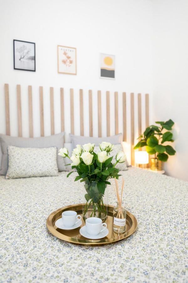 Alure Residences 2 & 24H Self Check-In, Parking In The Garage In The Apartment Building Included, New Building, Terrace, Green Location With A Forest Park With A Lake, Children'S Playground Banská Bystrica Dış mekan fotoğraf