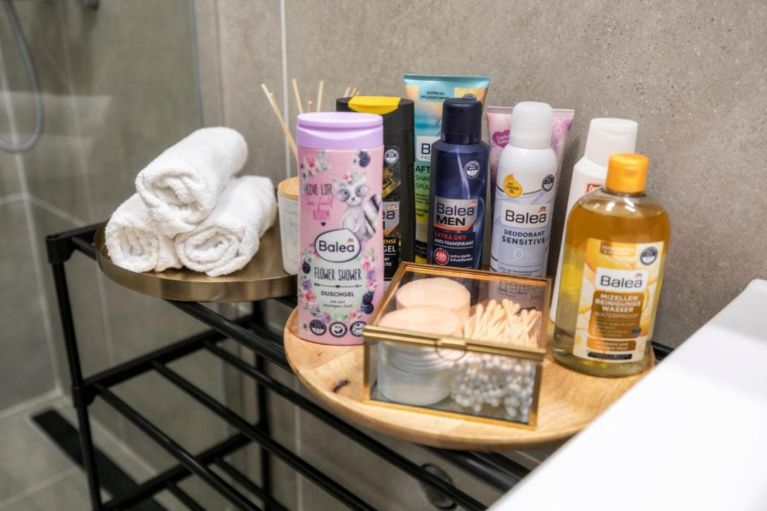 Alure Residences 2 & 24H Self Check-In, Parking In The Garage In The Apartment Building Included, New Building, Terrace, Green Location With A Forest Park With A Lake, Children'S Playground Banská Bystrica Dış mekan fotoğraf